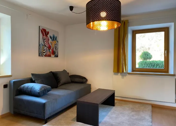 Apartamento Wohne Im Grünen/innsbruck/4 Pax *